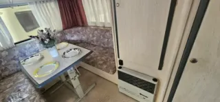 Caravana Dethleffs 460 - 5 plazas