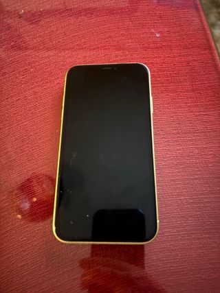 iPhone XR Amarillo 64GB