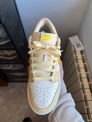 Nike Dunk Low Lemonade
