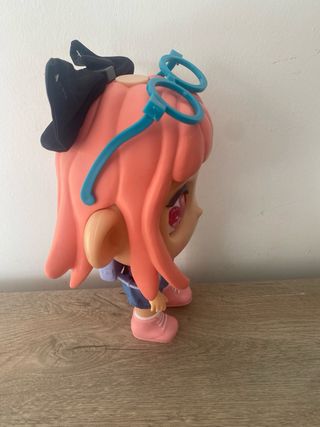 Muñeca Trotties con accesorios