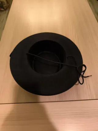 Sombrero negro disfraz