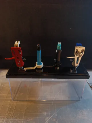 Diferentes modelos Portacápsulas cápsulas y agujas