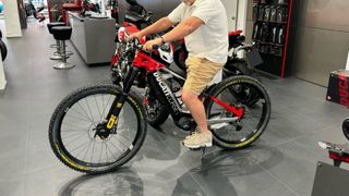 Bicicleta Eléctrica Ducati Corse