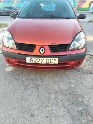 Renault Clio 2004