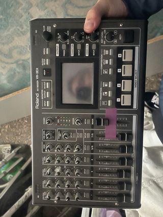 Roland VR-3EX Mezclador