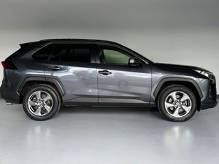 Toyota Rav4 2.5l 220H Luxury