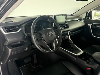 Toyota Rav4 2.5l 220H Luxury