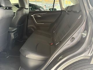 Toyota Rav4 2.5l 220H Luxury