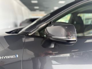 Toyota Rav4 2.5l 220H Luxury