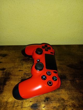 Mando Dualshock PS4 Rojo