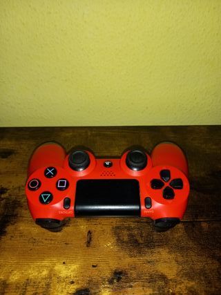 Mando Dualshock PS4 Rojo