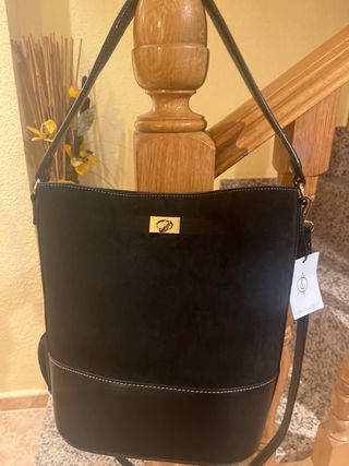 Bolso Stradivarius Negro Nuevo con Etiqueta
