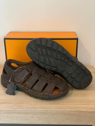 Sandalias de PIEL. Numero 41