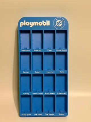 Expositor Playmobil Kinder DC Comics