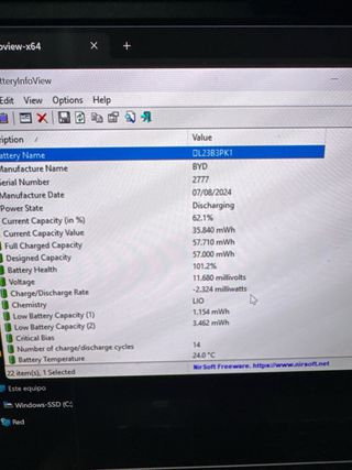 Portátil Lenovo OLED 32GB RAM 1TB SSD Snapdragon X