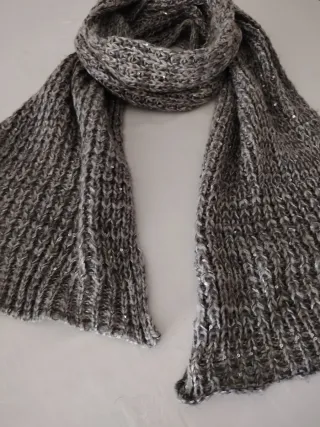 Bufanda de lana mujer "Paco Martínez"