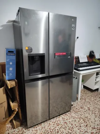 Frigorífico Americano LG para reparar o piezas