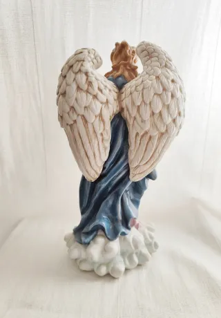 Figura de ángel porcelana PB