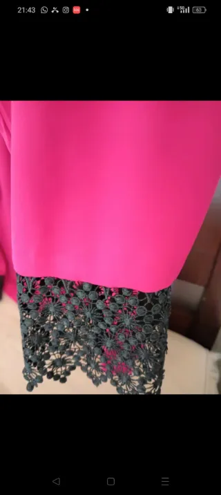 Blusa de seda com elastano e renda