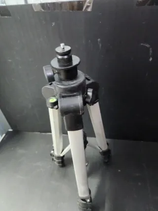 Trípode Hilti PMA 20