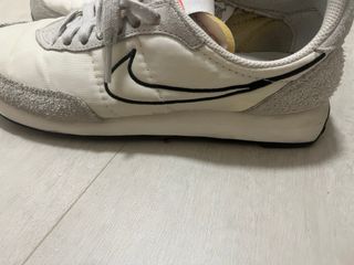 Zapatillas Nike Mujer Beige/Blanco