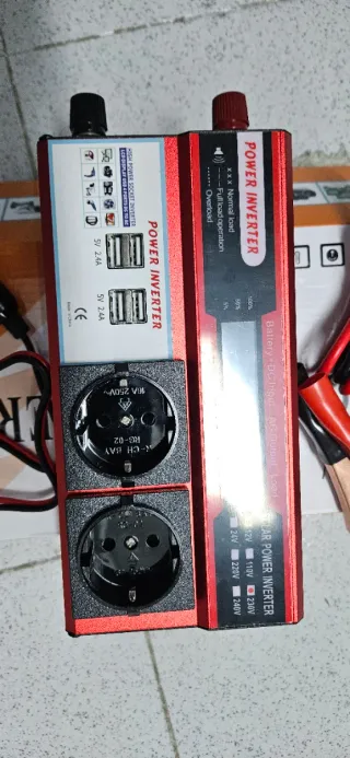 Inversor de Corriente 12V a 230V