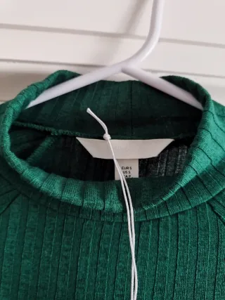 Vestido largo verde de canalé