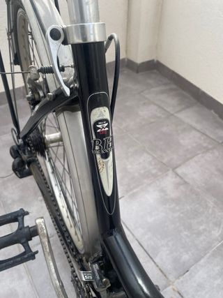 Bicicleta BH Negra