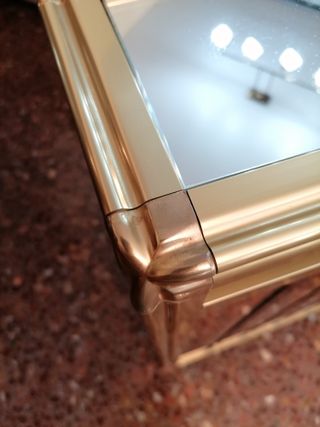 Cubre radiador aluminio dorado y cristal