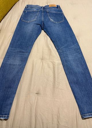 Tejano Mujer Azul Roto