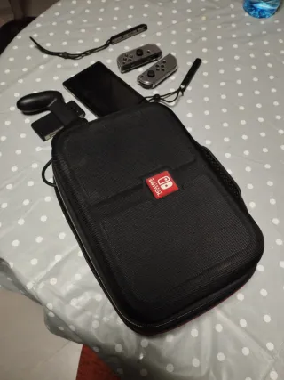 Nintendo Switch Completo con Accesorios