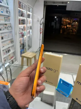 Motorola Moto G15 Naranja 256gb