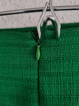 Falda verde texturizada MNG (Mango) XS
