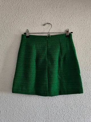 Falda verde texturizada MNG (Mango) XS