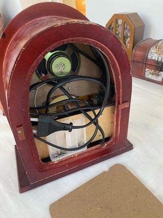 Barómetro y Radio Madera Antiguos