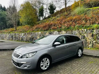 Peugeot 208sw 130cv