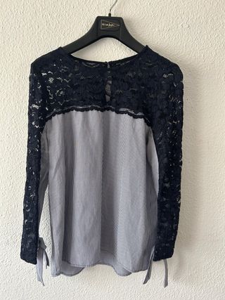 Camisa Zara encaje y rayas