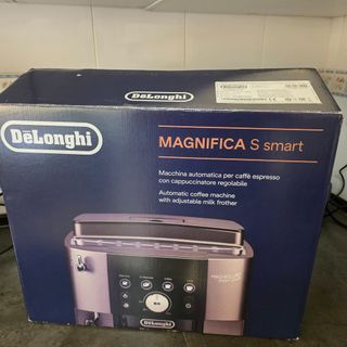 Cafetera DeLonghi Magnifica S Smart