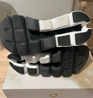 Tenis On Running Cloud Negro/Blanco