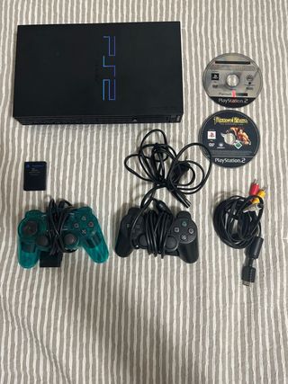 Consola Playstation 2 Negra + Accesorios