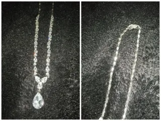 Collar de plata y circonita