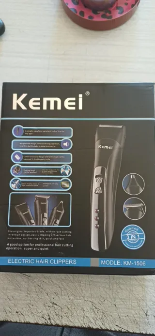 Corta pelo o afeitadora recargable