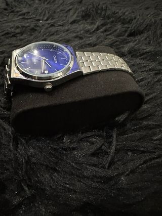 Reloj Casio Azul y Plateado