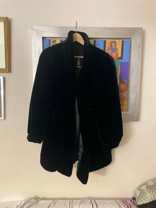 Abrigo Mouton Piel Alta Peletería Negro