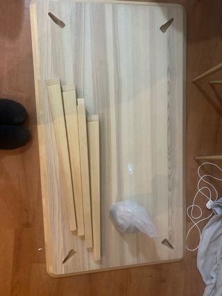 Mesa de madera natural