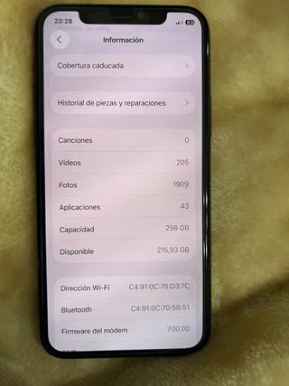iPhone 11 Pro 256GB Grigio + Custodia Verde