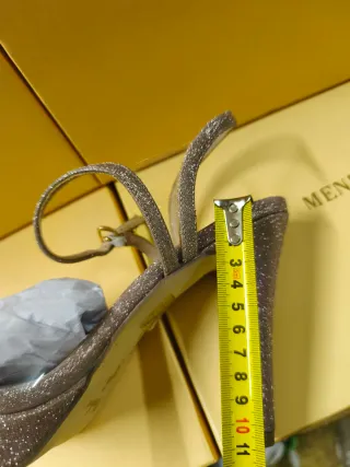 Zapatos de fiesta Menbur rosados /plateados