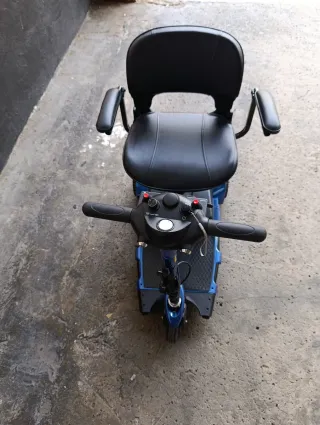 Scooter movilidad reducida azul