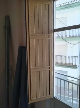 Ventanales de madera antiguos