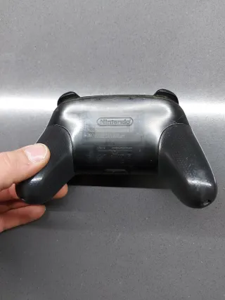 Mando Pro Nintendo Switch Negro